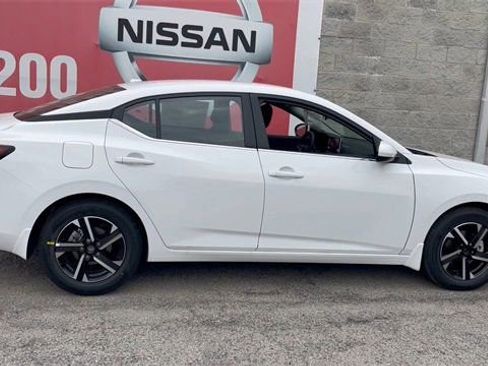 New 2025 Nissan Sentra SV w/ All-Weather Package image 24