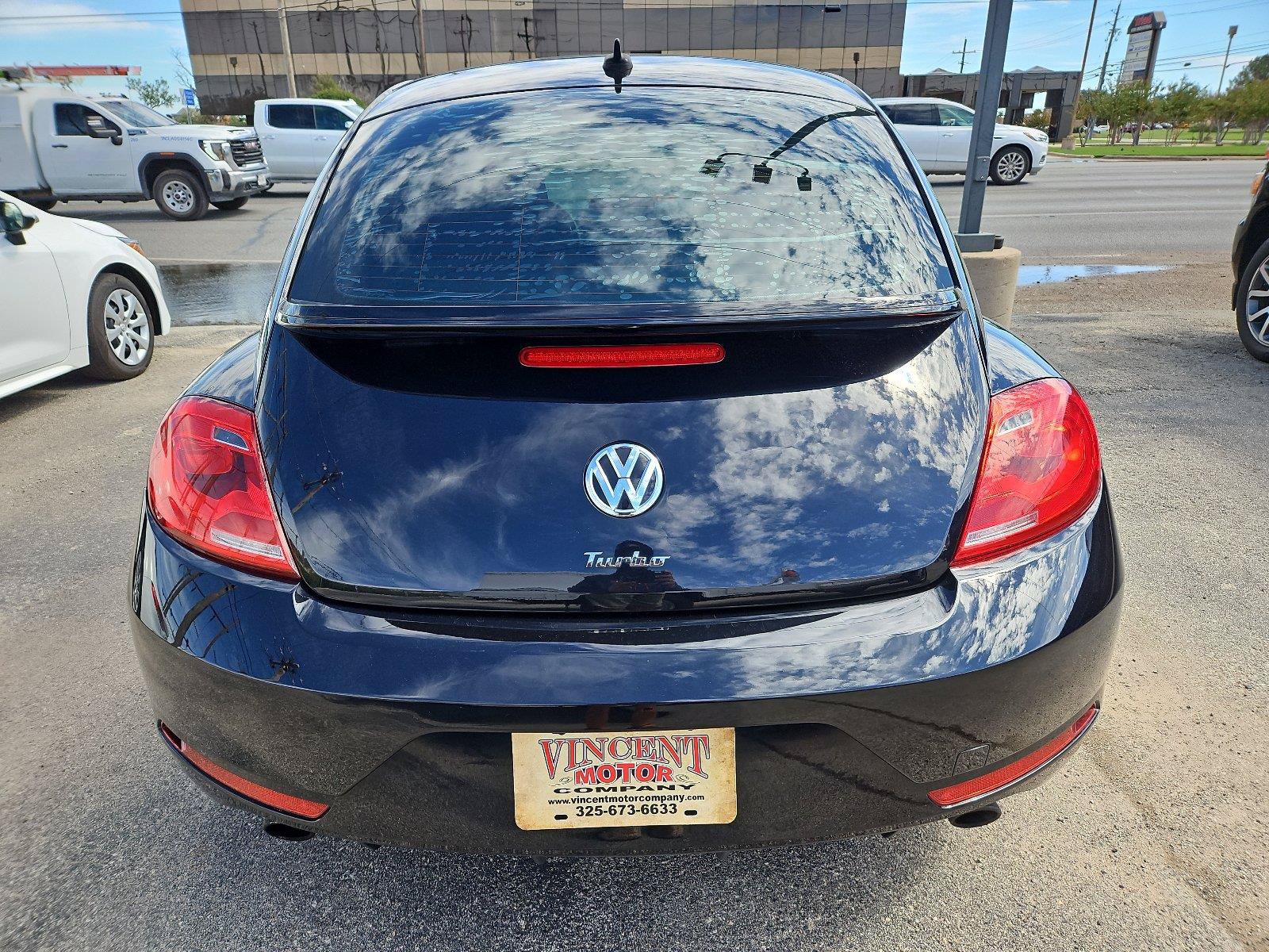 Used 2014 Volkswagen Beetle R-Line FWD image 6