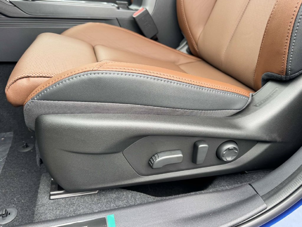 New 2026 Subaru Outback Touring XT AWD/4WD image 15