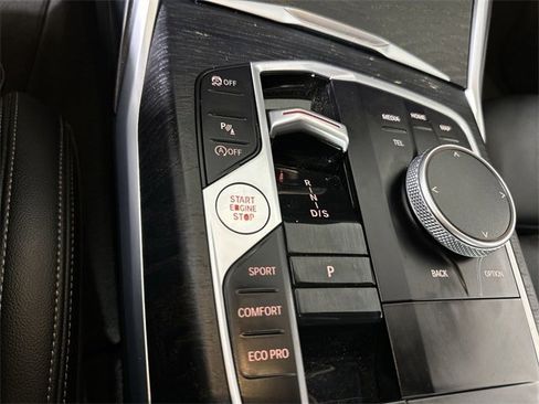 Used 2023 BMW 330i Sedan image 17