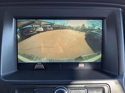 Used 2022 Chevrolet Colorado W/T w/ WT Convenience Package image 11