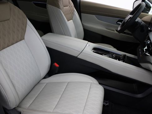 New 2026 Nissan Murano Platinum AWD/4WD image 24