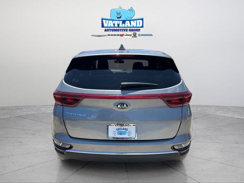 Used 2022 Kia Sportage LX FWD image 4