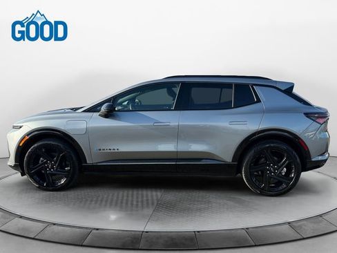 Used 2025 Chevrolet Equinox EV RS image 2