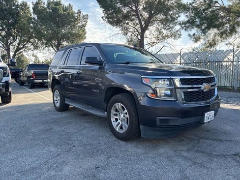 Used 2016 Chevrolet Tahoe LS image 2