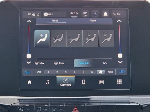 Certified 2022 Jeep Compass Latitude w/ Sun and Sound Group AWD/4WD image 29