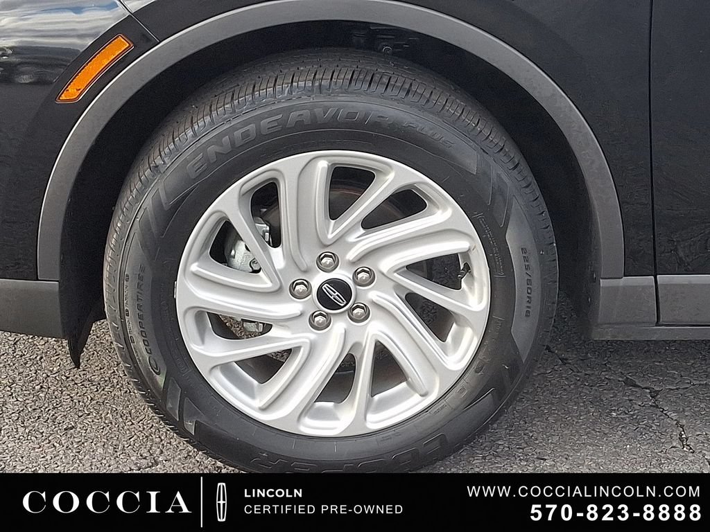 Certified 2024 Lincoln Corsair AWD image 8