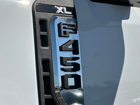 Used 2024 Ford F450 XL w/ XL Chrome Package image 23