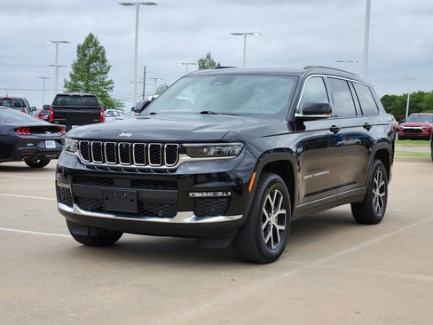 Used 2024 Jeep Grand Cherokee L Limited w/ Luxury Tech Group II AWD/4WD image 4