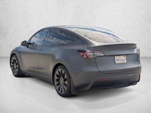 Used 2024 Tesla Model Y Performance AWD/4WD image 8