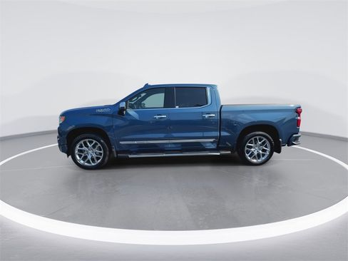 Used 2024 Chevrolet Silverado 1500 High Country w/ High Country Premium Package image 5