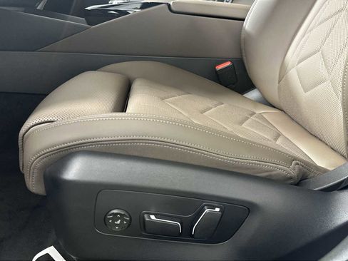 New 2026 BMW 530i xDrive w/ Premium Package image 12