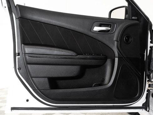 Used 2022 Dodge Charger R/T w/ Blacktop Package RWD image 41