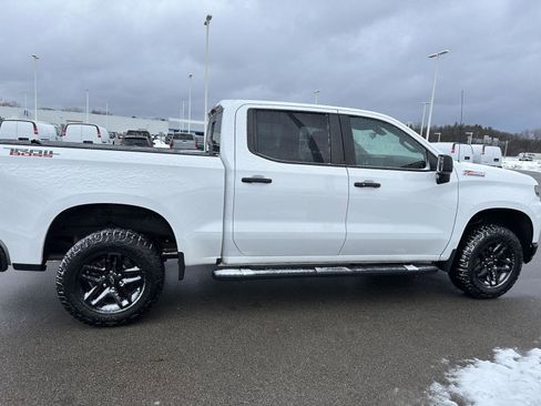 Used 2020 Chevrolet Silverado 1500 LT Trail Boss image 13