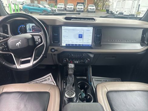 Used 2024 Ford Bronco Wildtrak AWD/4WD image 17