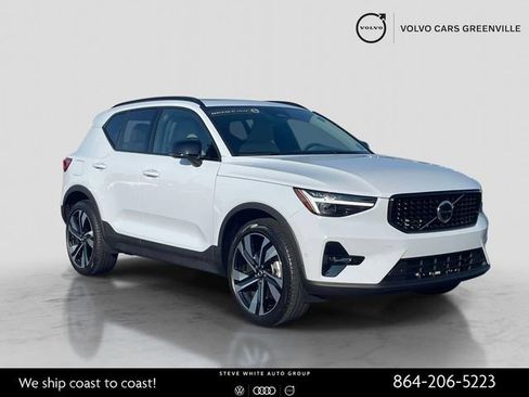Certified 2026 Volvo XC40 B5 Ultra w/ Protection Package Premier AWD/4WD image 1