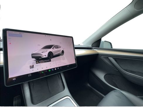 Used 2023 Tesla Model Y Performance AWD/4WD image 43