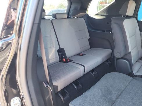 New 2026 Chevrolet Traverse LT w/ Driver Confidence Package image 17