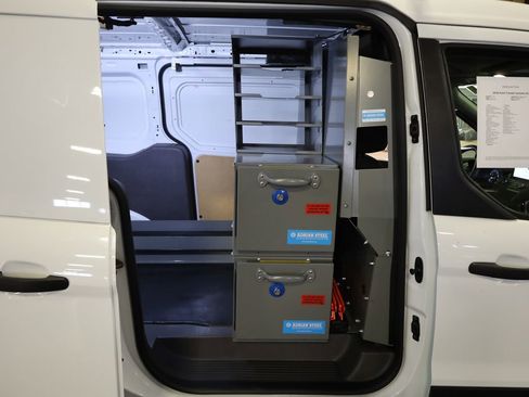 Used 2020 Ford Transit Connect XL image 12