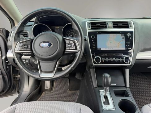 Used 2018 Subaru Outback 2.5i Premium AWD/4WD image 9