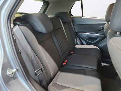 Used 2020 Chevrolet Trax LS w/ Tint and Cruise Package FWD image 23