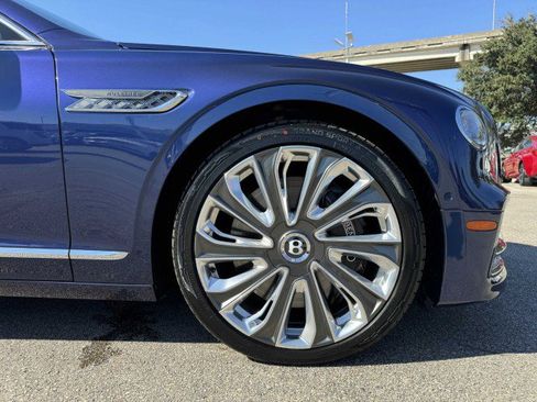 Used 2023 Bentley Flying Spur W12 image 75