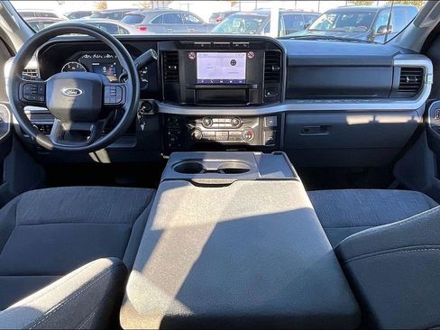 Used 2024 Ford F250 XLT w/ FX4 Off-Road Package image 20