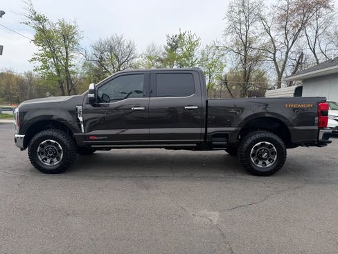 Used 2024 Ford F250 King Ranch w/ Tremor Off-Road Package image 4