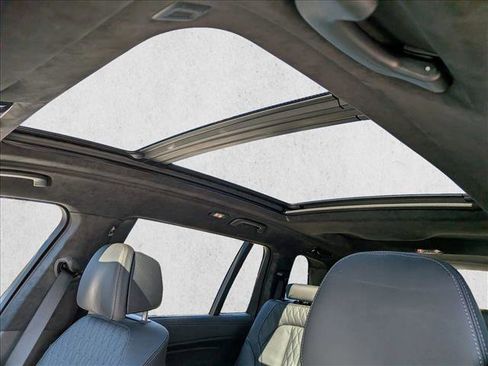 New 2026 BMW X7 M60i image 15