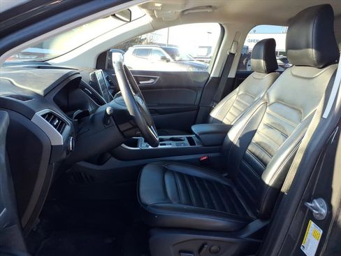 Used 2023 Ford Edge SEL image 28