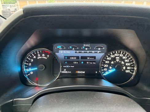 Used 2020 Ford F150 Lariat w/ Equipment Group 502A Luxury AWD/4WD image 9