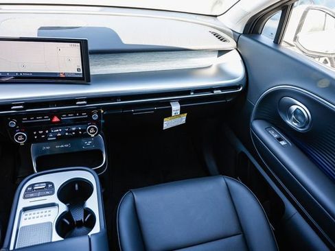 New 2026 Hyundai Ioniq 9 SEL AWD/4WD image 18