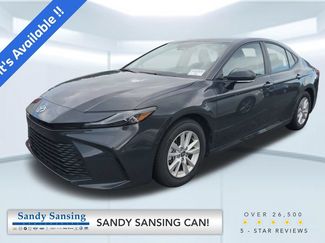 Used 2025 Toyota Camry SE FWD video 1