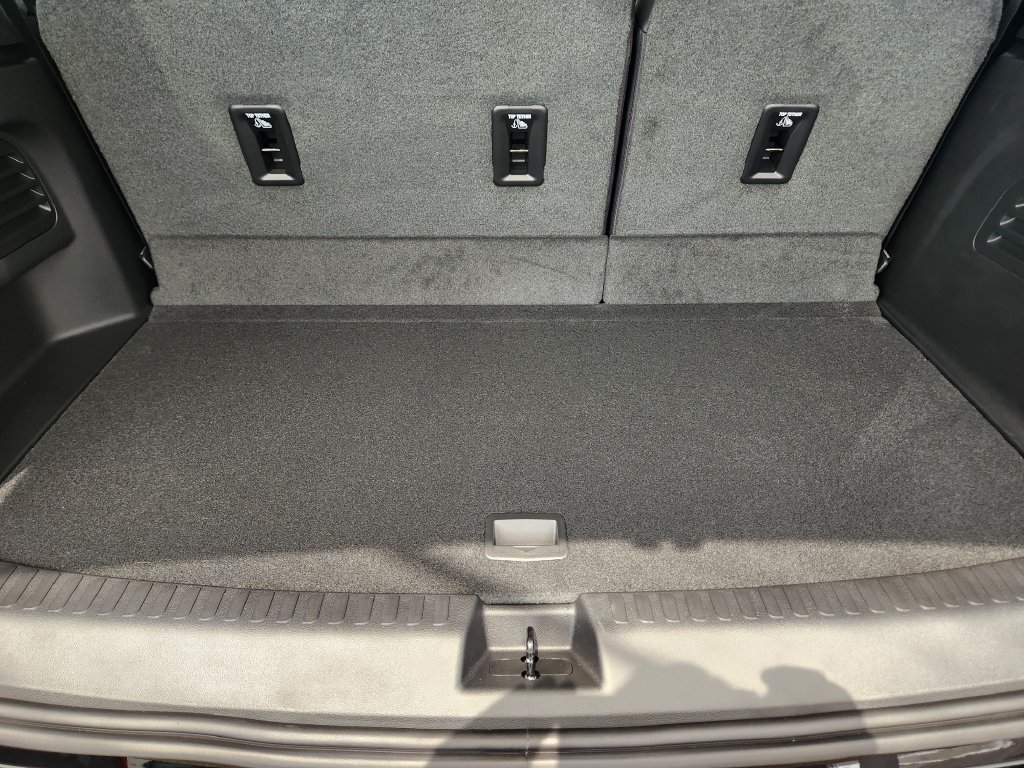 New 2027 Chevrolet Traverse RS AWD/4WD image 21