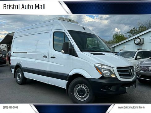 Used 2014 Mercedes-Benz Sprinter 2500 image 1