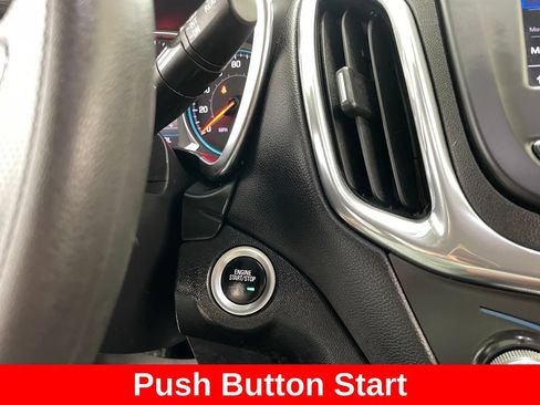 Used 2020 Chevrolet Equinox LT FWD image 5