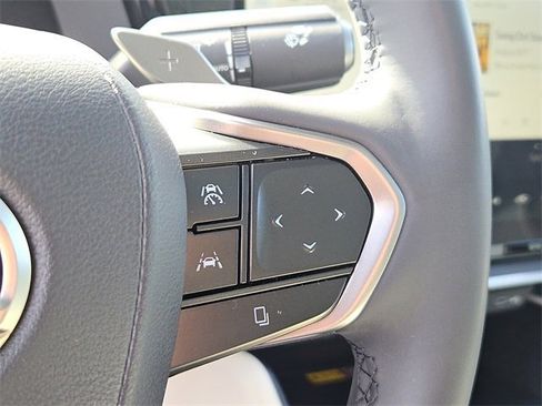 Used 2023 Lexus RZ 450e Premium image 22