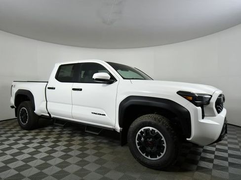New 2026 Toyota Tacoma TRD Off-Road image 9