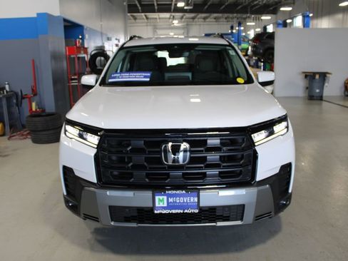 New 2026 Honda Pilot EX-L image 3