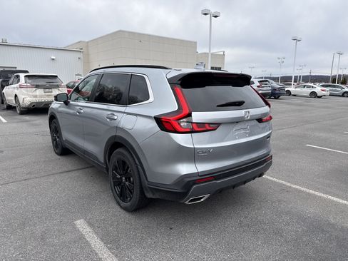 Used 2023 Honda CR-V Sport Touring image 5