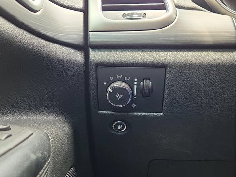 Used 2022 Jeep Grand Cherokee Laredo X AWD/4WD image 21
