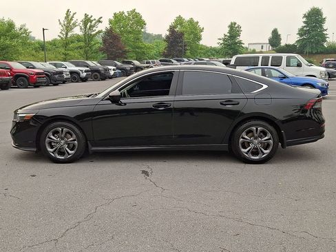 Used 2023 Honda Accord EX image 6