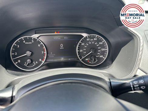 Used 2020 Nissan Altima 2.5 S AWD/4WD image 18