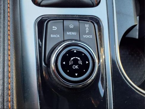 Used 2023 Nissan Maxima SR w/ Sport Mat Group image 21