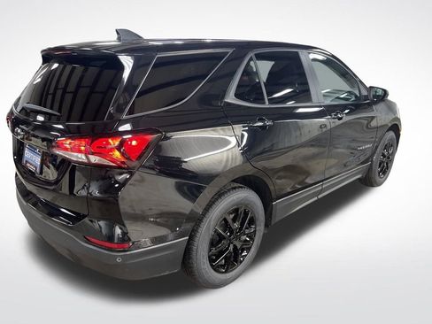 Certified 2022 Chevrolet Equinox LS w/ LS Convenience Package image 5