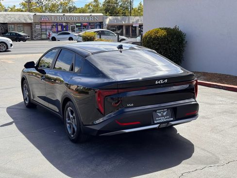 Used 2025 Kia K4 FWD image 4