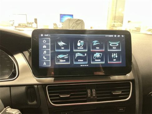 Used 2013 Audi S5 Prestige w/ Prestige Pkg image 19