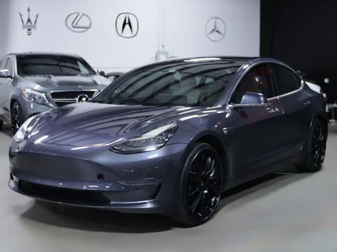 Used 2020 Tesla Model 3 Standard Range image 7
