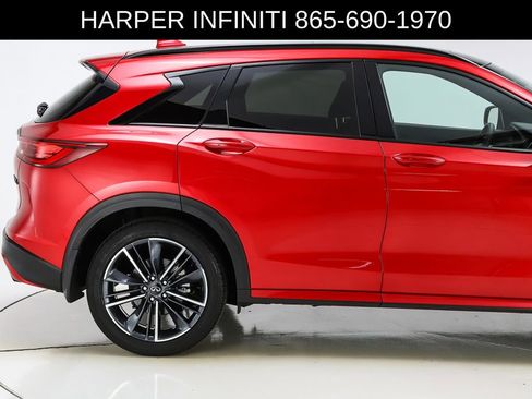 Used 2025 INFINITI QX50 Sport image 12