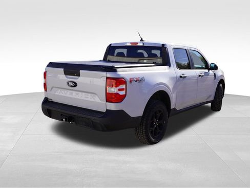 Used 2025 Ford Maverick XLT w/ XLT Luxury Package image 3